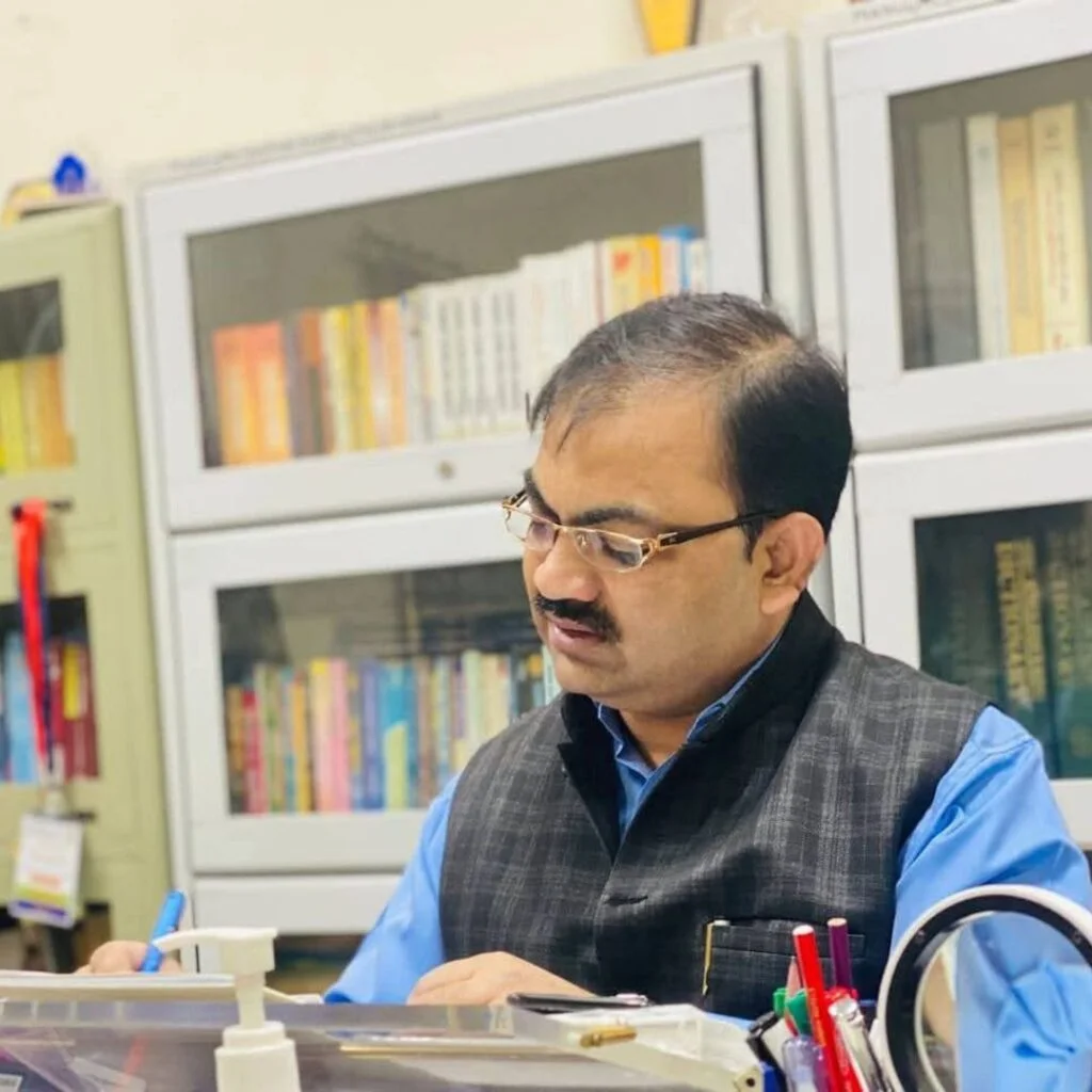 Dean & Head School/Department Of Journalism & Mass Communication Maulana Azad National Urdu University Hyderabad